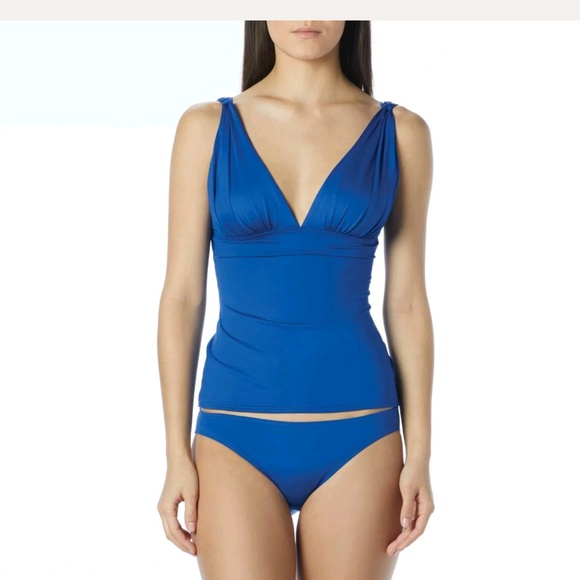 Carmen Marc Valvo Other - Carmen Marc Valvo Tankini Top Blue